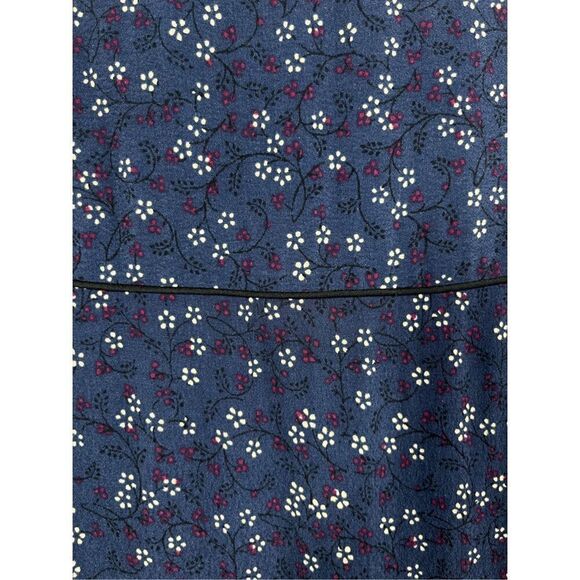 Veronica Beard Hayden Navy with Dainty Flowers Satin Piping Blouse Size 0 - Picture 7 of 9